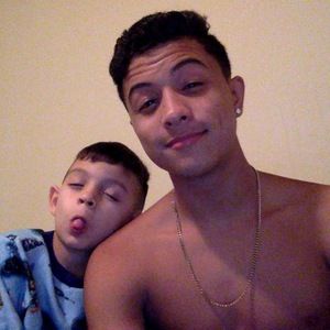 Meet your Posher, Enrique